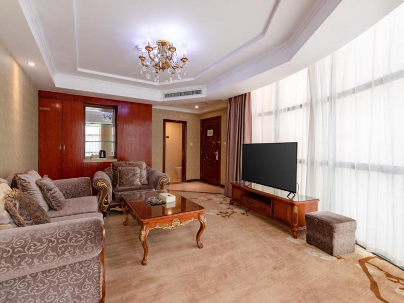 Vienna Hotel Shenzhen Songgang Shajiang Road Exterior photo