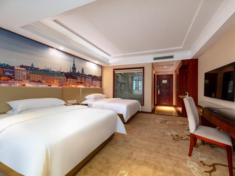 Vienna Hotel Shenzhen Songgang Shajiang Road Exterior photo