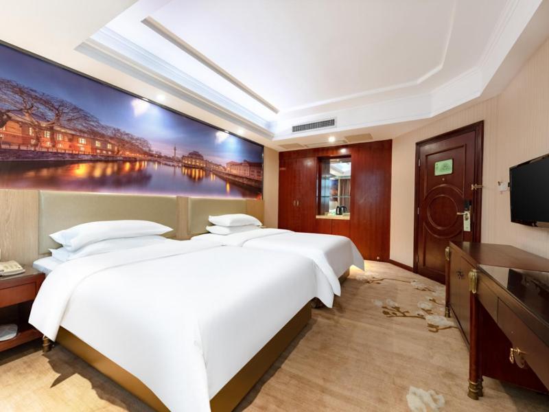 Vienna Hotel Shenzhen Songgang Shajiang Road Exterior photo